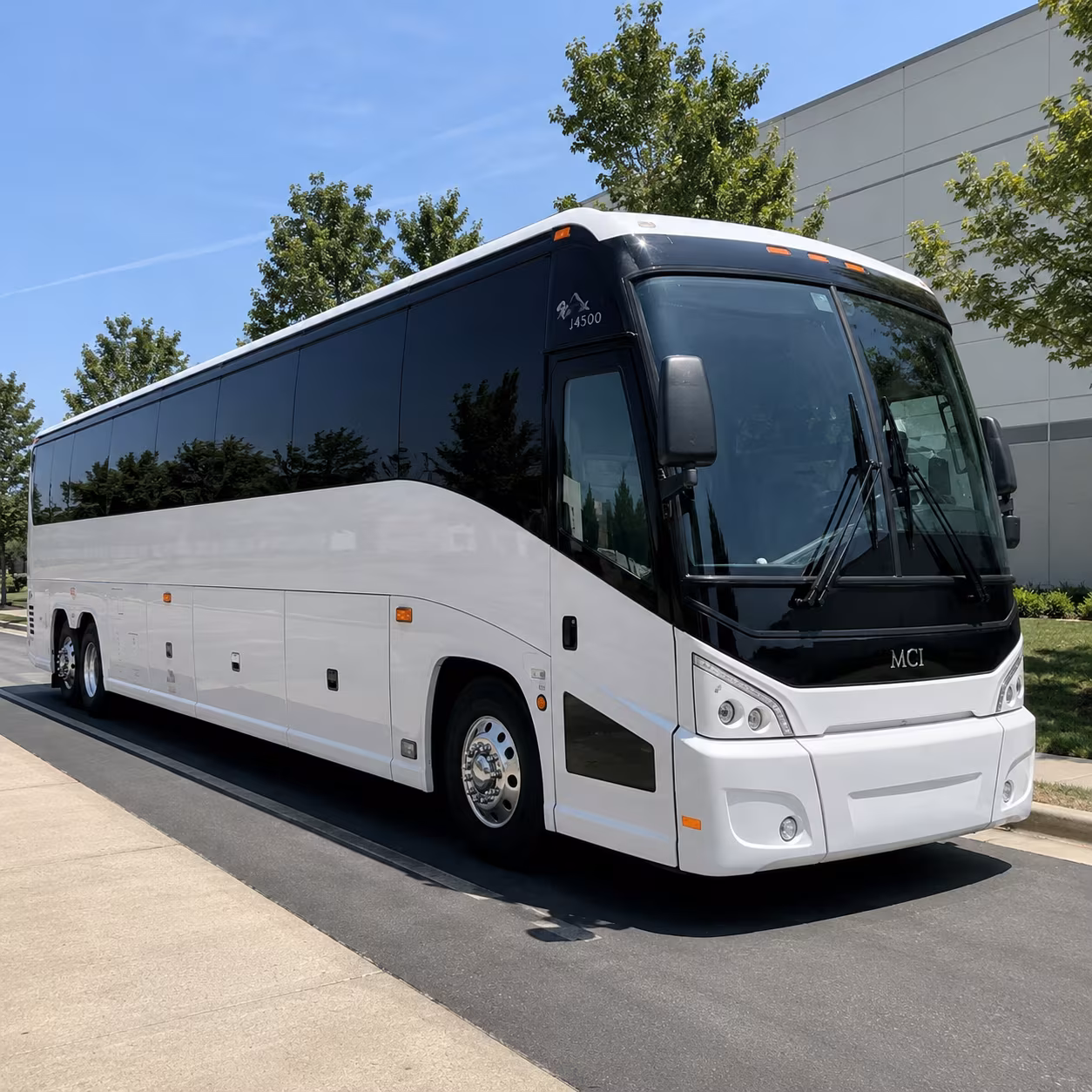 charterbusservicesmanhattan com is here for executive airport transfers between manhattan and jfk lga and ewr