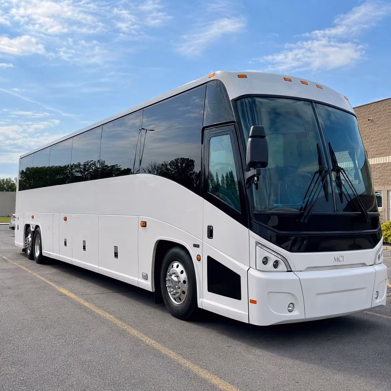 find buses for corporate off sites team events and holiday parties across the metro area