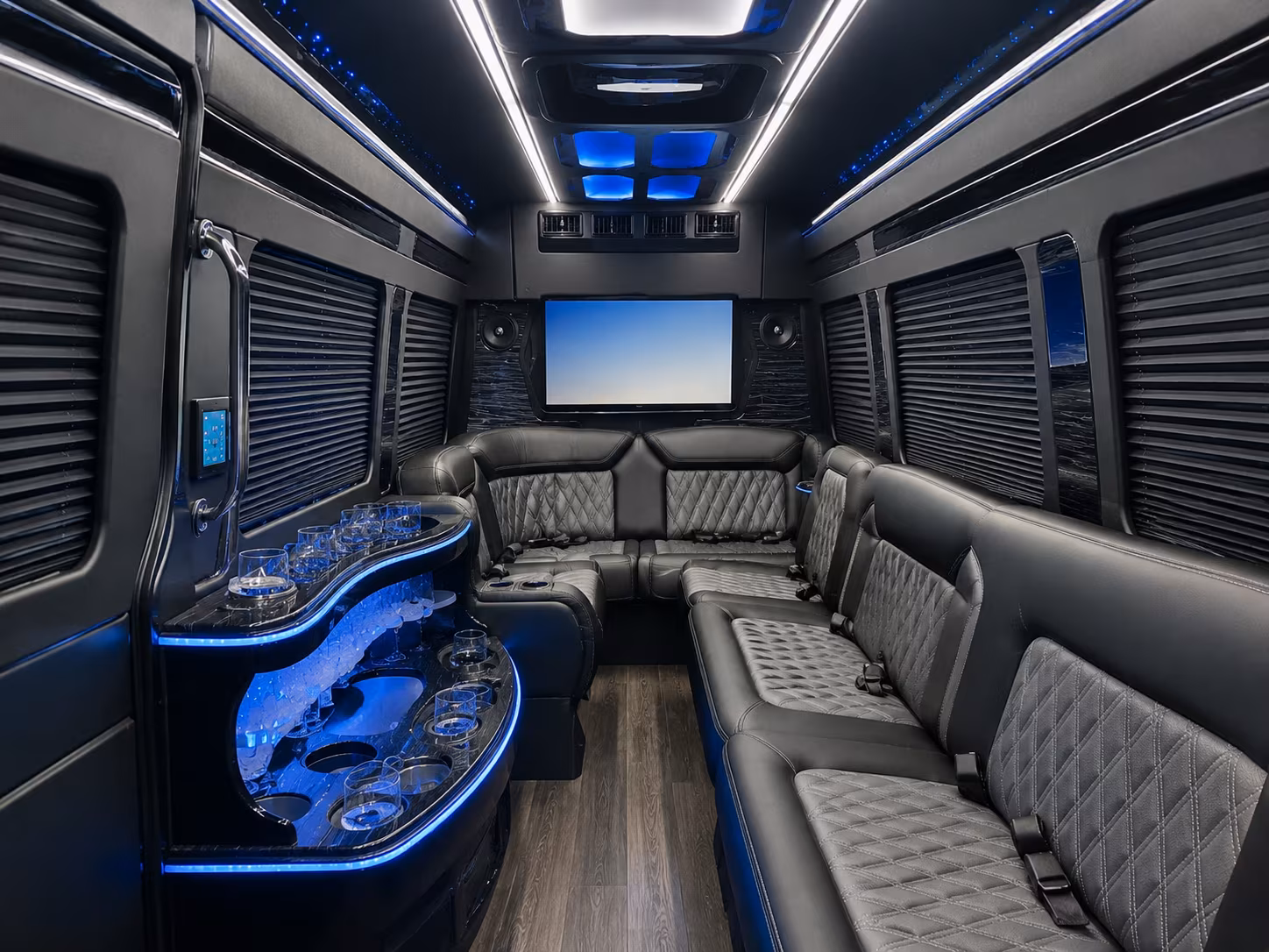prom transportation to chelsea piers cipriani and manhattan s top venues